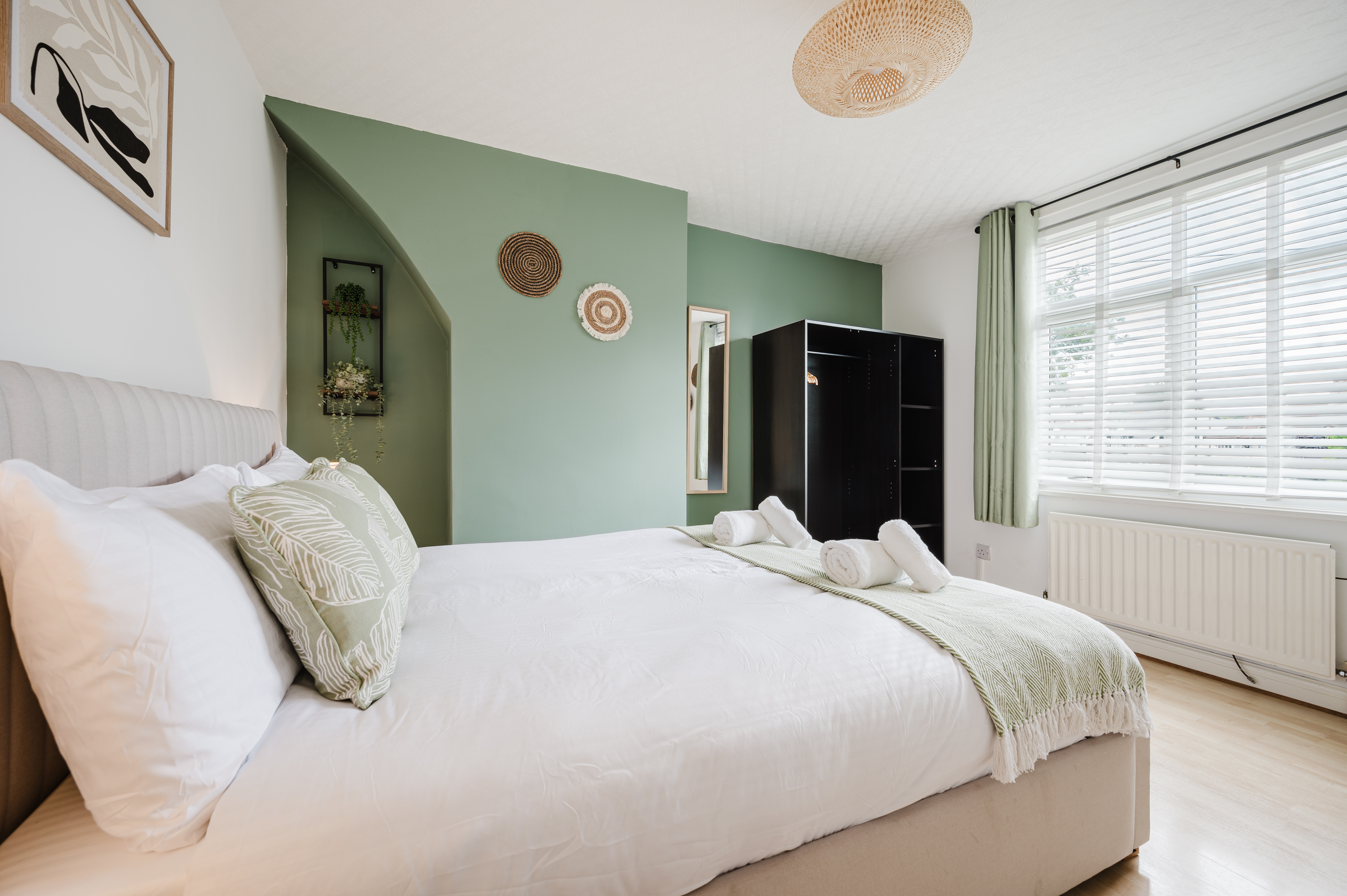 Heaton House master bedroom